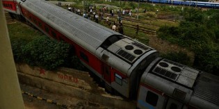 Rajdhani Derails; Railway Suspects Sabotage